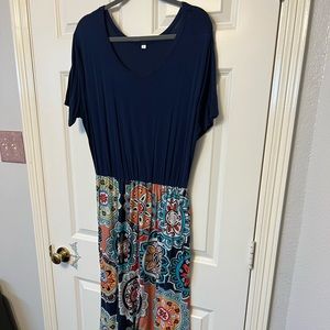 Long Flowy dress with pockets